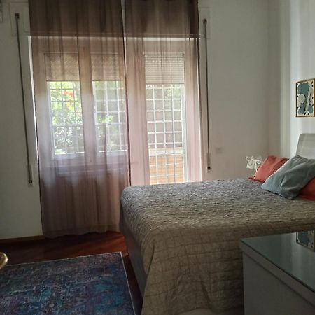 Casa Flora Appartamento Con Giardino Фьюмичино Экстерьер фото